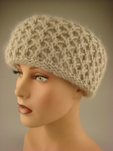 angora-dames-muts-muts017lg-lichtgrijs-1-beterpet-nl