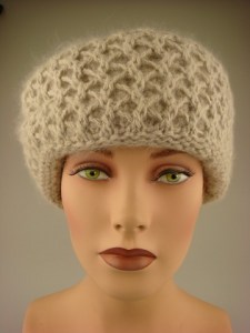 angora-dames-muts-muts017lg-lichtgrijs-beterpet-nl