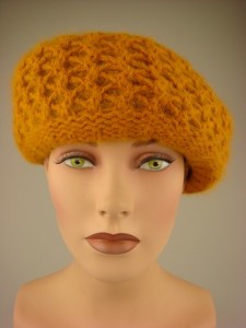 angora-dames-muts-muts017m-maisgeel-beterpet-nl