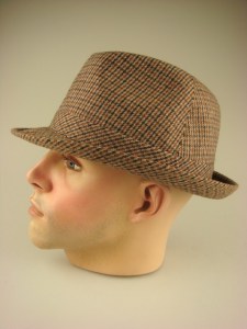 baantjer-hoed-wh116-beige-geruit-1-beterpet-nl