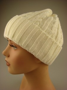 dames-gebreide-muts-met-fleeceband-muts006i-ivoor-1-beterpet-nl