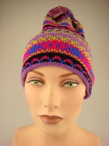 damesmuts-met-pompon-muts022li-beterpet-nl