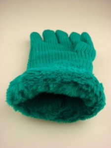 gebreide-dameshandschoen-met-teddyvoering-dh044-groen-2-beterpet-nl