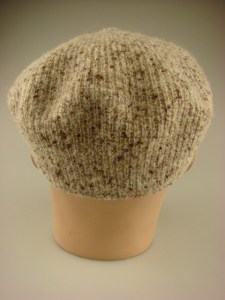 gebreide-knoop-pet-pp006-lichtbeige-2-beterpet-nl