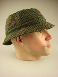 globetrotter-gt016-geruit-groen-1-beterpet-nl