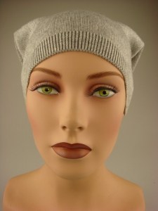 hangmutsje-muts020lg-lichtgrijs-beterpet-nl3