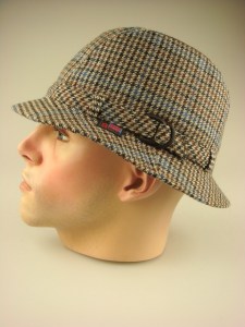 herenhoed-wh045-donker-beige-1-beterpet-nl