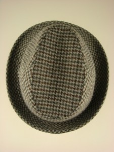 herenhoed-wh098-grijs-geruit-2-beterpet-nl