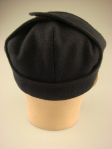 klassieke-heren-pet-met-oorkleppen-op006-marineblauw-5-beterpet-nl
