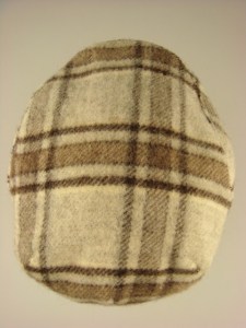 klassieke-heren-pet-met-oorkleppen-op010-lichtbeige-6-beterpet-nl