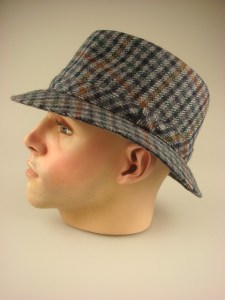 luxe-herenhoed-wh019-grijs-geruit-1-beterpet-nl