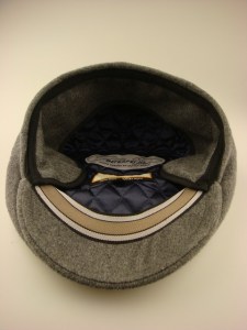 modieuze-klassieke-herenpet-met-oorkleppen-op038-lichtgrijs-4-beterpet-nl