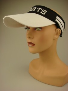 Sports zonneklep met extra lange klep zwarte klep