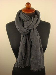 zomersjaal-effen-donkergrijs-zs146-beterpet-nl