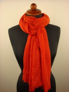 zomersjaal-effen-donkeroranje-zs142-beterpet-nl